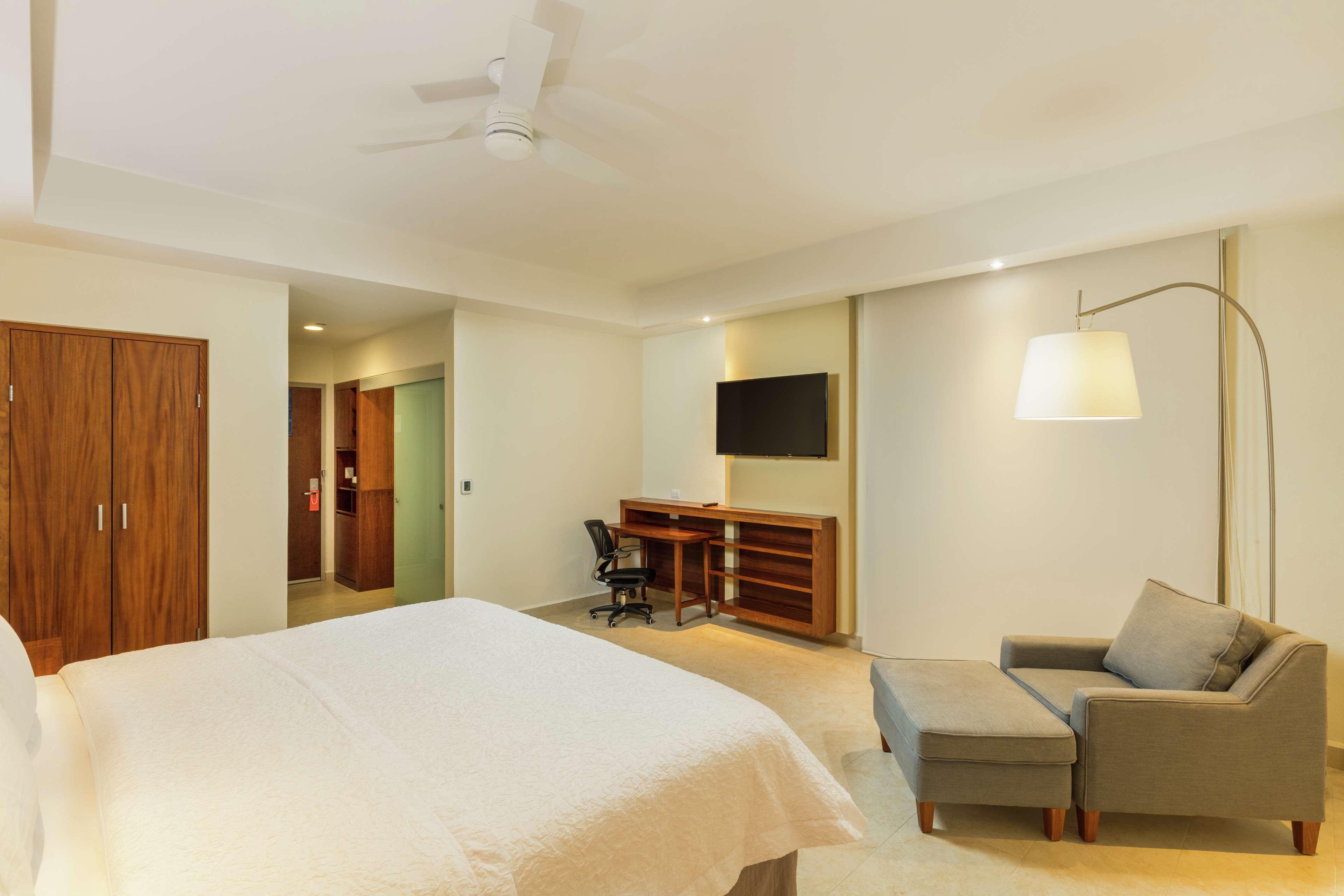 Hampton Inn & Suites By Hilton Los Cabos San José del Cabo Extérieur photo